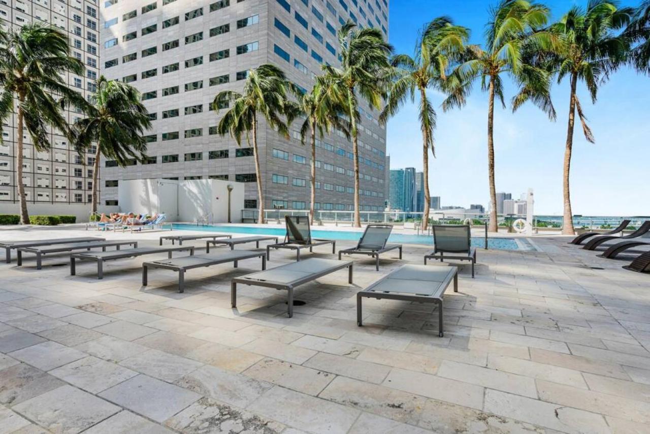 1Br Suite With High End Amenities,King Bed And Wfh Setup Miami Bagian luar foto